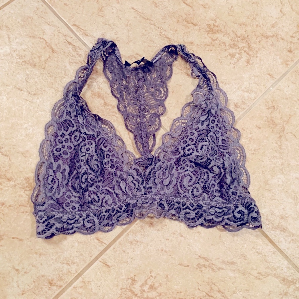 NEW, IRIS,  Lavender, Lace Bra/Cami, Size Medium
